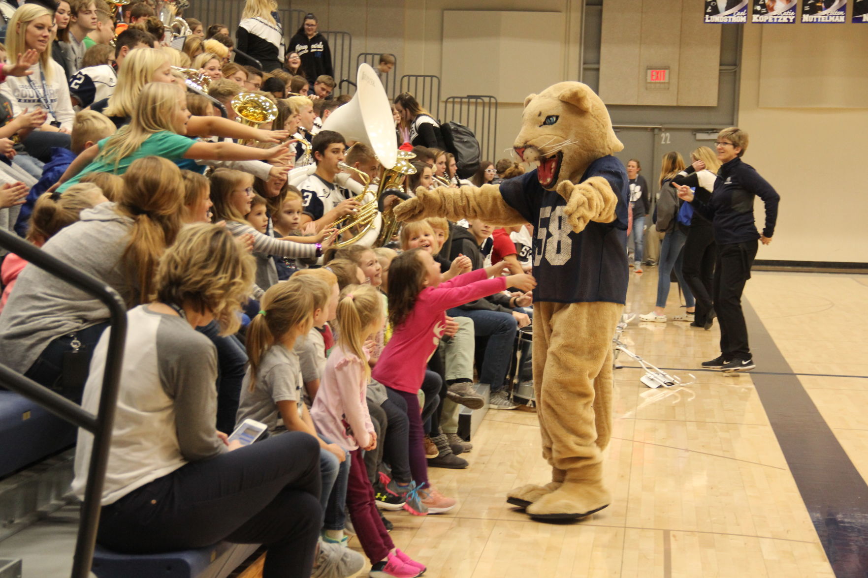 Cross County Football Pep Rally (6)